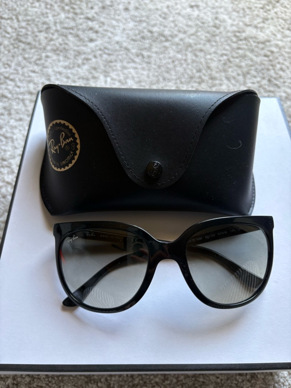 Ray-Ban Women's Black Cat Eye Sunglasses with Gradient Lenses